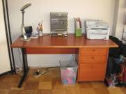 image of clutter-free and no papers seen. A very clean desk